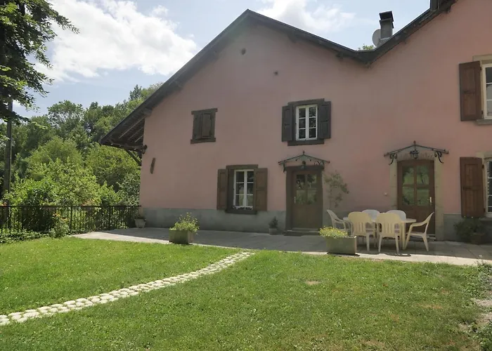 Le Moulin Rose